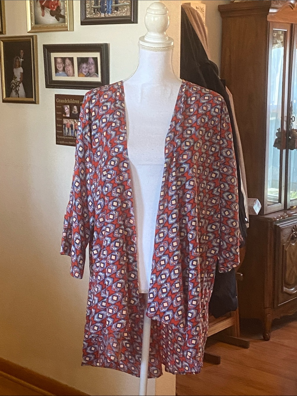 Lularoe Lindsay. Size large
